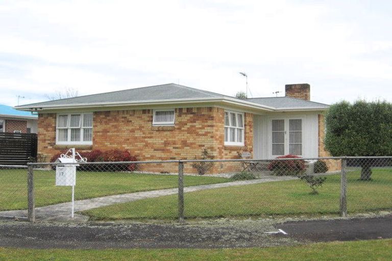 Photo of property in 17 Augusta Street, Fairfield, Hamilton, 3214