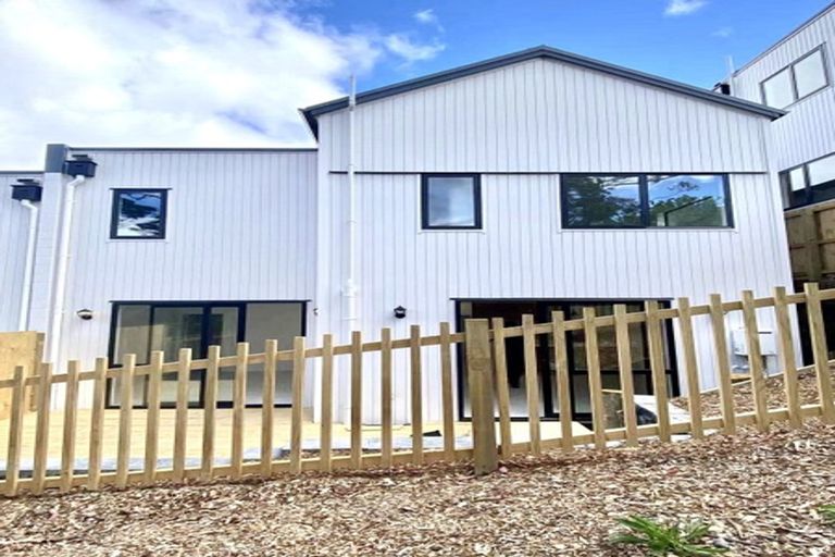 Photo of property in 12 Ketu Court, Albany Heights, Auckland, 0632