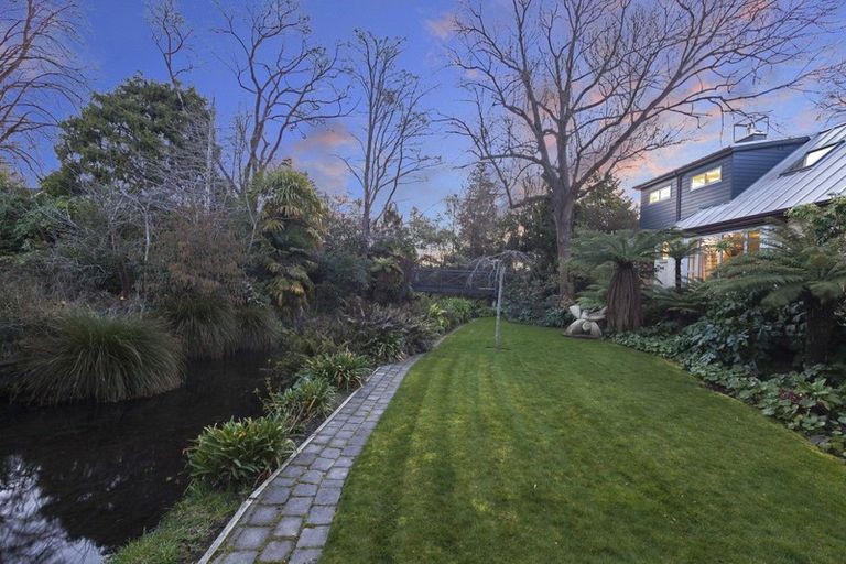 Photo of property in 32b Glandovey Road, Fendalton, Christchurch, 8052