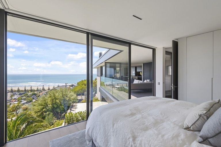 Photo of property in 103 Richmond Hill Road, Richmond Hill, Christchurch, 8081