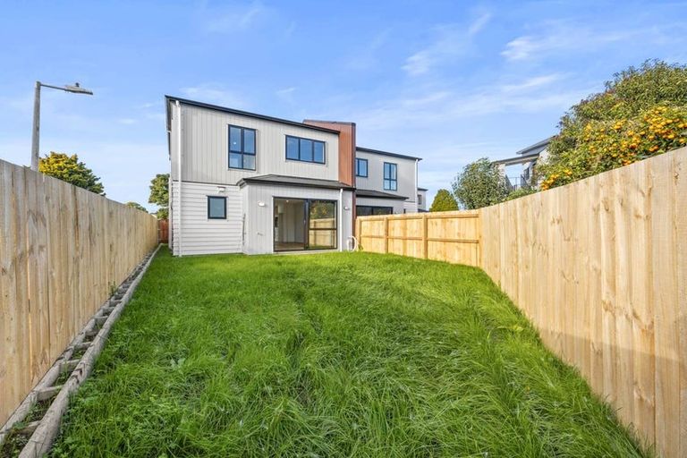 Photo of property in 40b Trentham Road, Papakura, 2110