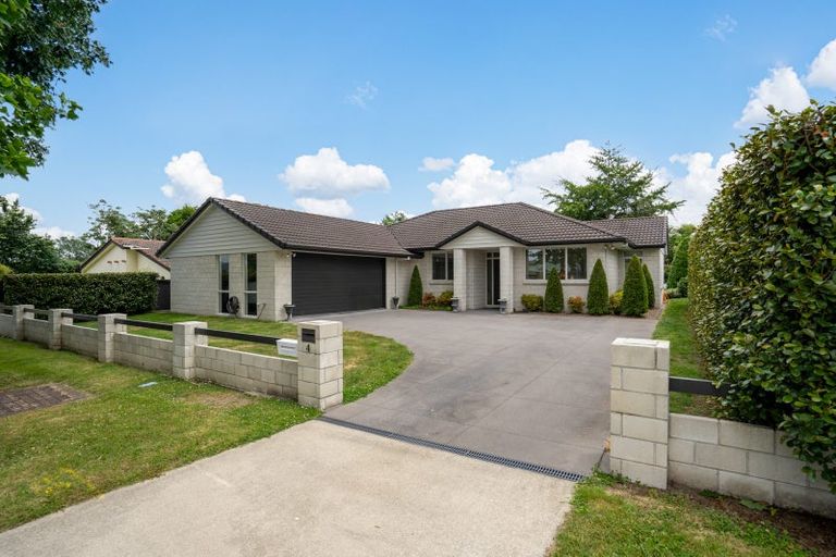 Photo of property in 4 Dick Street, Cambridge, 3434