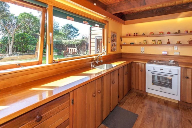 Photo of property in 111 Brook Place, Whangamata, 3620