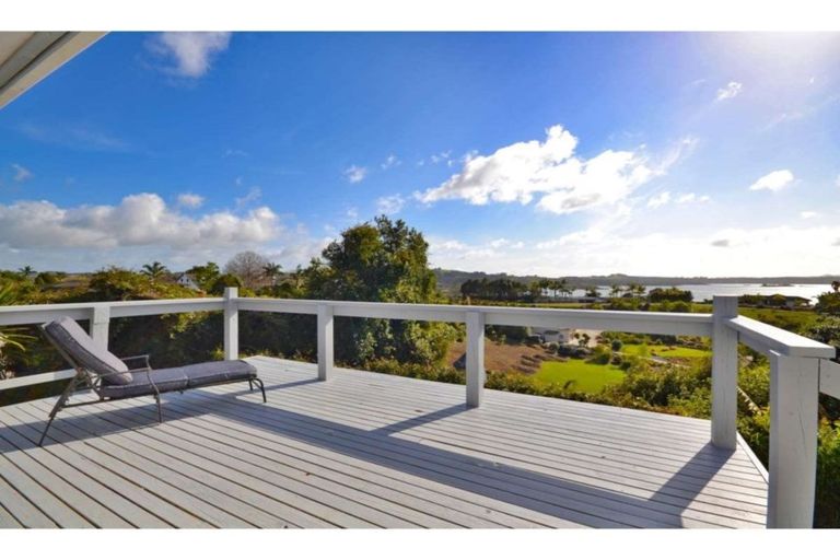 Photo of property in 4 Tasman Place, Kerikeri, 0230