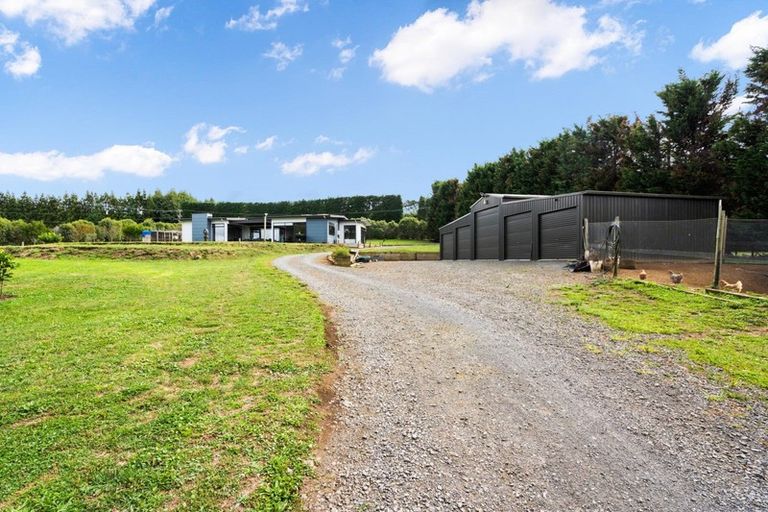 Photo of property in 17 Woodward Road, Maungatapere, Whangarei, 0179