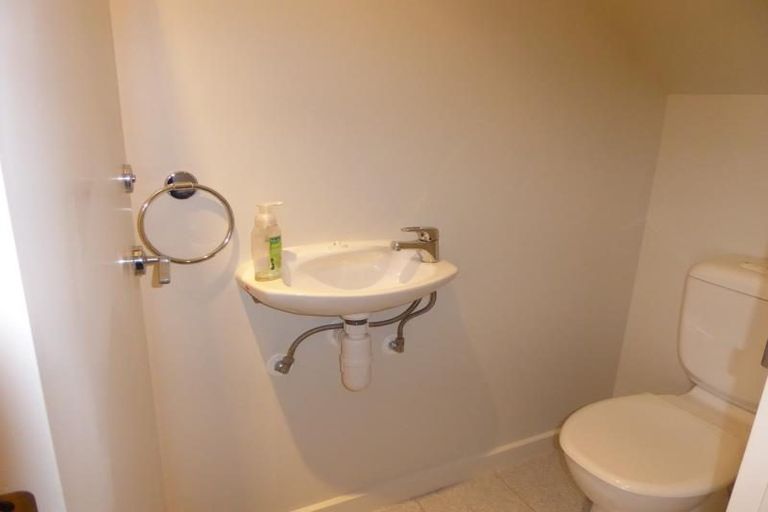 Photo of property in De Vere Apartments, 25/23 Tennyson Street, Te Aro, Wellington, 6011