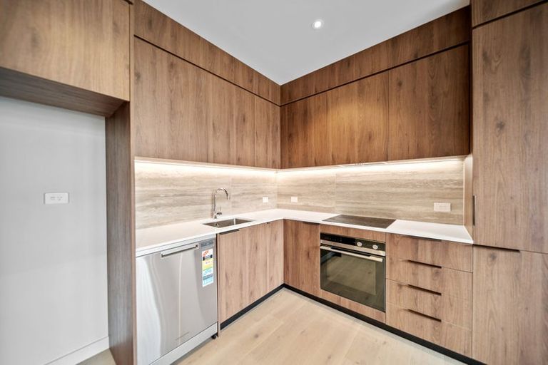 Photo of property in 102/82 Te Oneroa Way, Long Bay, Auckland, 0630