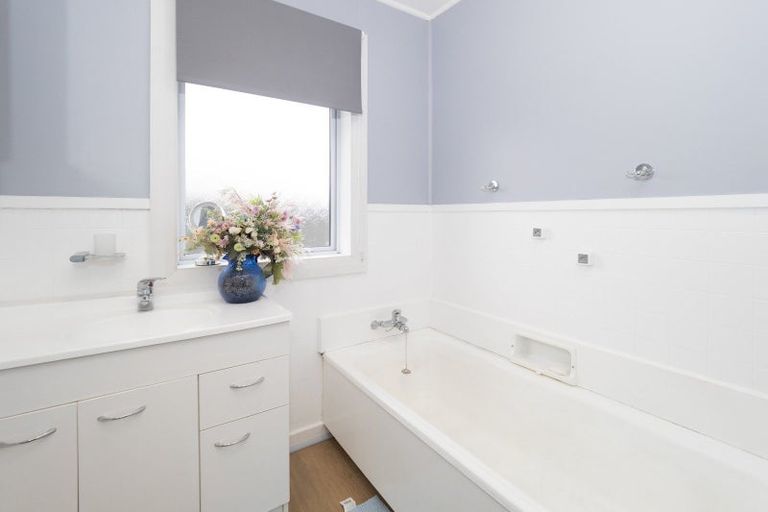 Photo of property in 18 Anne Street, Tinwald, Ashburton, 7700