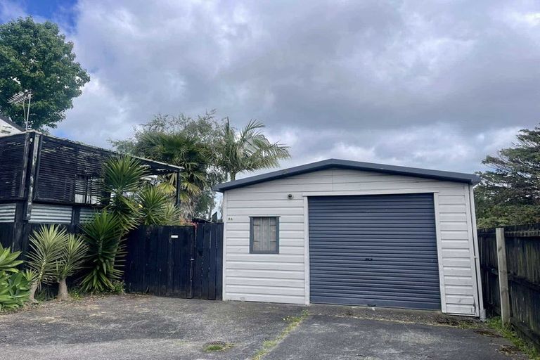 Photo of property in 9a Taioma Crescent, Te Atatu Peninsula, Auckland, 0610