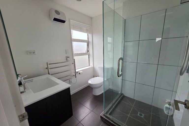 Photo of property in 535 Barbadoes Street, Edgeware, Christchurch, 8013