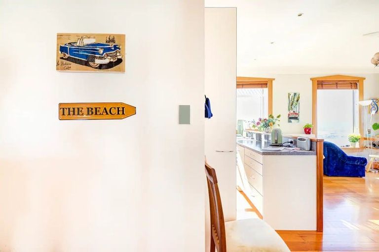 Photo of property in 57 View Road, Houghton Bay, Wellington, 6023