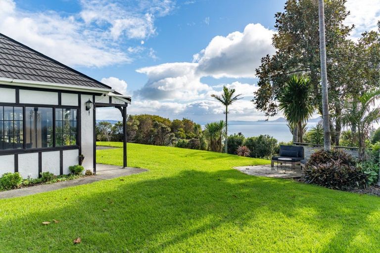 Photo of property in 1052 Cove Road, Langs Beach, Waipu, 0582