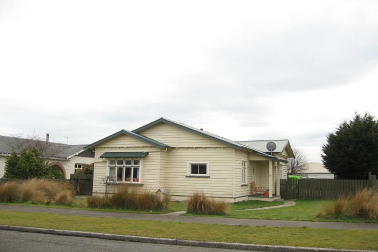 Photo of property in 10 Collingwood Street, Strathern, Invercargill, 9812