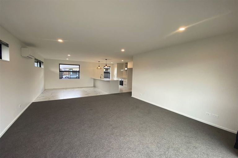 Photo of property in 1 Songpa Street, Halswell, Christchurch, 8025