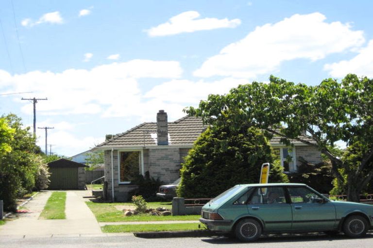 Photo of property in 134 Kippenberger Avenue, Rangiora, 7400