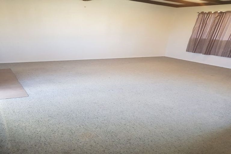 Photo of property in 85 Russell Road, Manurewa, Auckland, 2102