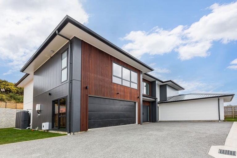 Photo of property in 50 Schooner Drive, Whitby, Porirua, 5024