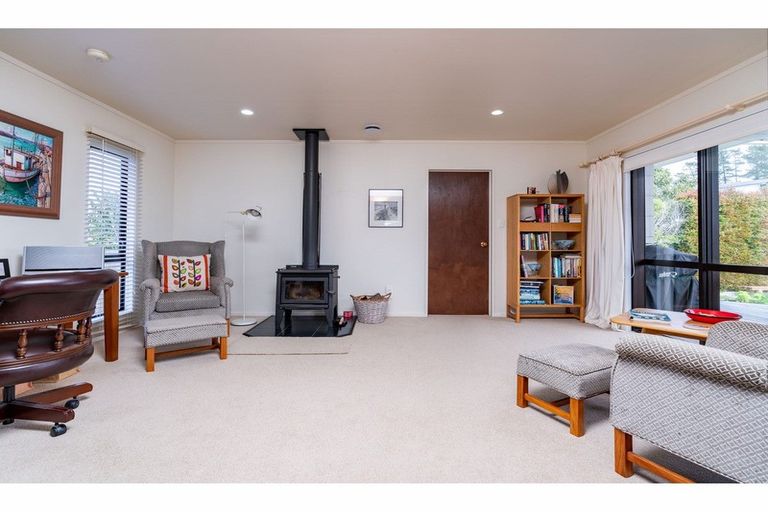 Photo of property in 6 Awatea Street, Mangawhai Heads, Mangawhai, 0505