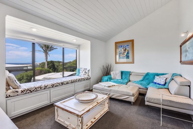Photo of property in 21 Devon Street, Mangawhai Heads, Mangawhai, 0505