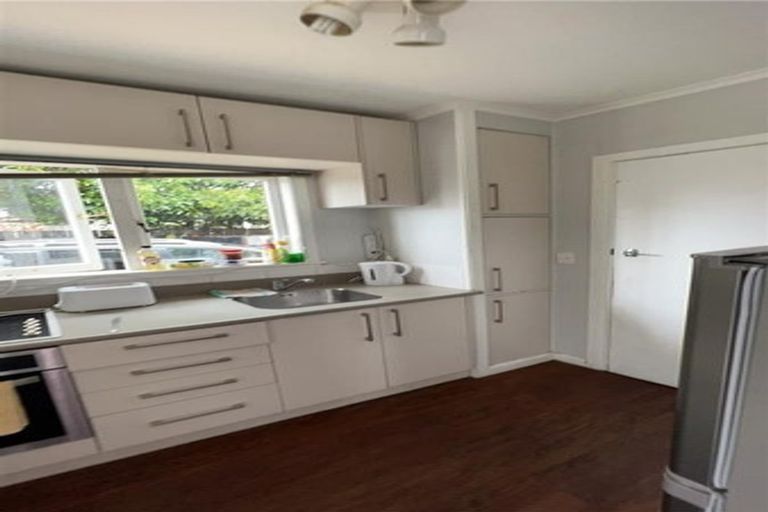 Photo of property in 1a/24 Vine Street, Mangere East, Auckland, 2024