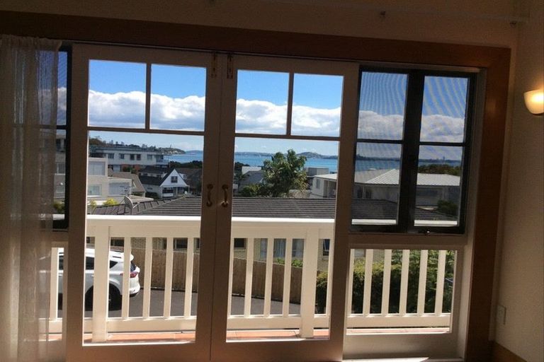 Photo of property in 80 Beechdale Crescent, Pakuranga Heights, Auckland, 2010