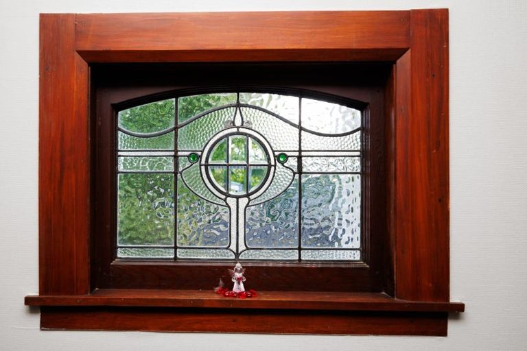 Photo of property in 8 Burns Avenue, Takaro, Palmerston North, 4412