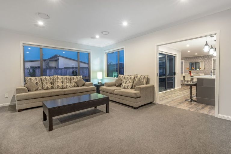 Photo of property in 9 Christow Court, Paraparaumu, 5032