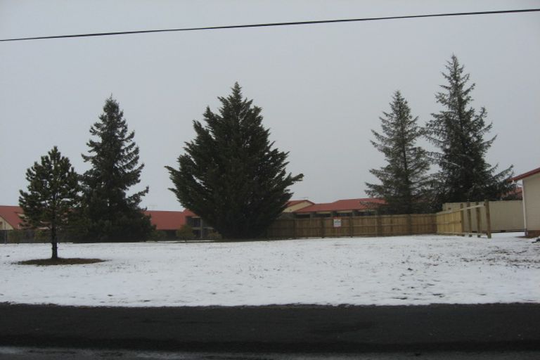 Photo of property in 8 Glenbrook Crescent, Twizel, 7901