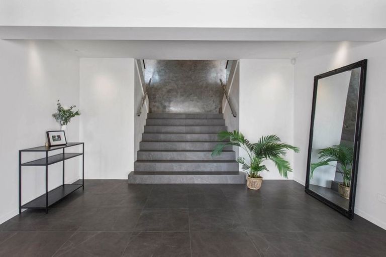 Photo of property in 15 Woodlau Rise, Huntsbury, Christchurch, 8022