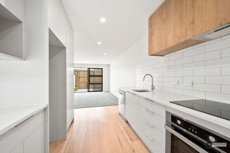 Photo of property in 13/489 Riverside Drive, Fairfield, Lower Hutt, 5011