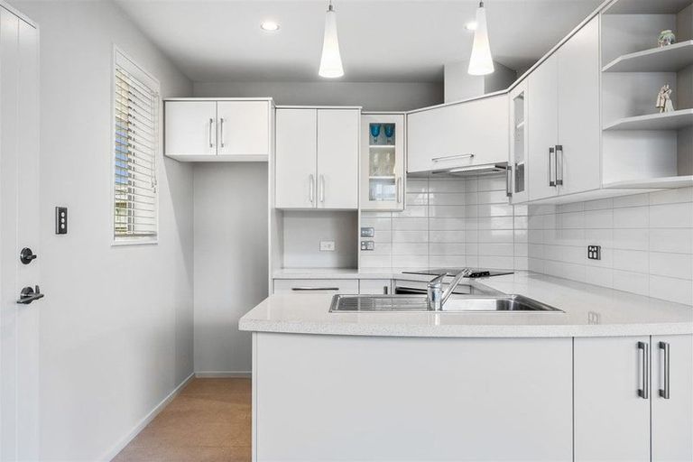 Photo of property in 2/14 Nicholls Road, Halswell, Christchurch, 8025