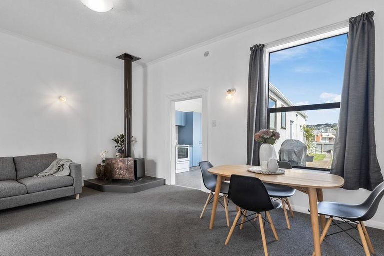 Photo of property in 10 Dick Street, South Dunedin, Dunedin, 9012