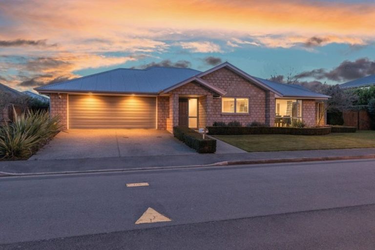 Photo of property in 7 Applefield Court, Northwood, Christchurch, 8051