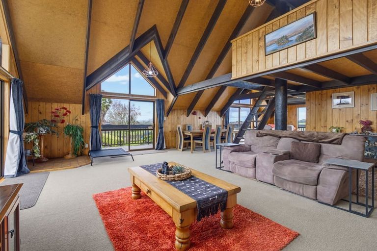 Photo of property in 174 Morrison Road, Pukekawa, Tuakau, 2696