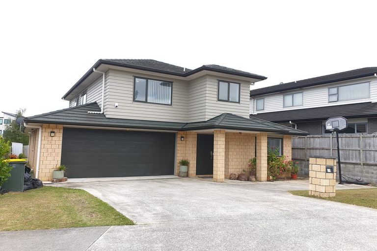 Photo of property in 11 Aviano Close, Flat Bush, Auckland, 2019