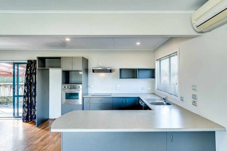 Photo of property in 49 Leicester Avenue, Tamatea, Napier, 4112