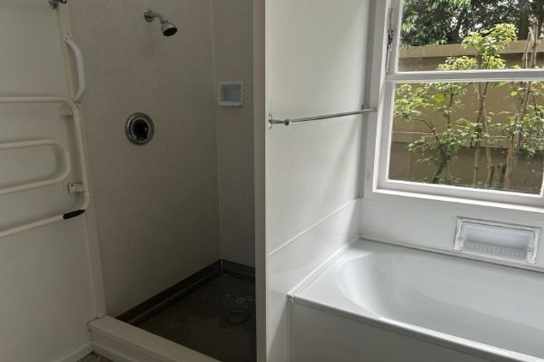 Photo of property in 134 Buick Crescent, Awapuni, Palmerston North, 4412