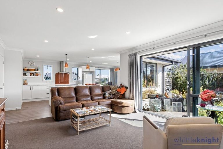 Photo of property in 8 Claremont Crescent, Amberley, 7410