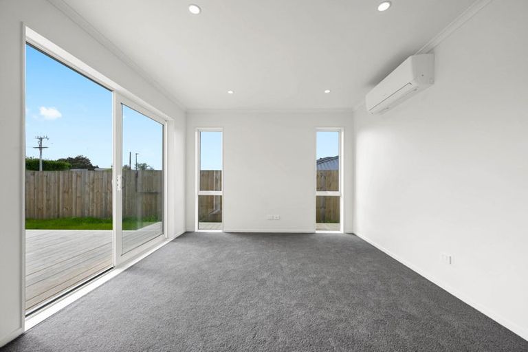 Photo of property in 2/29 Tokerau Drive, Rototuna North, Hamilton, 3210