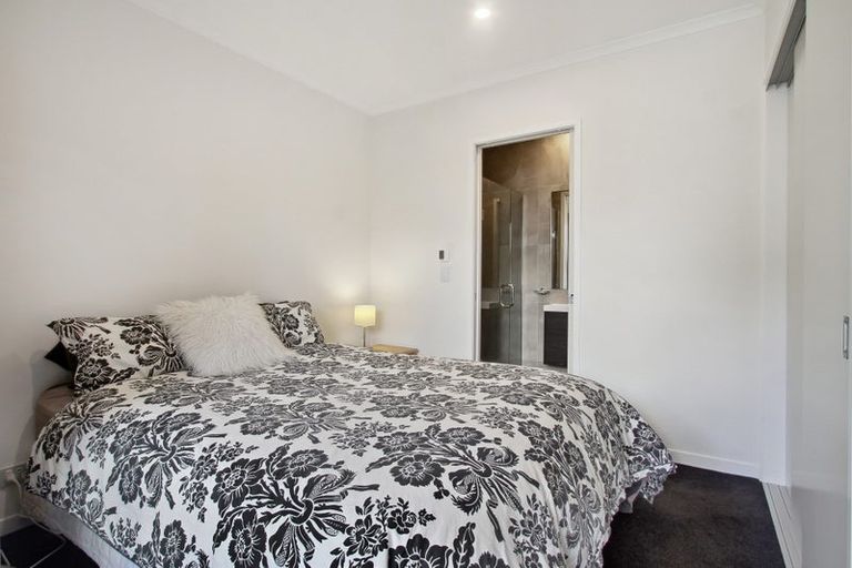 Photo of property in 93 Bomb Point Drive, Hobsonville, Auckland, 0616