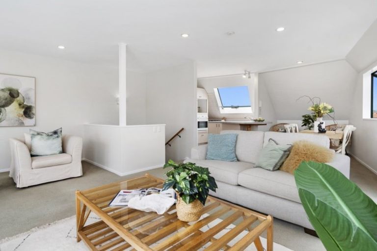 Photo of property in 62g Maunganui Road, Mount Maunganui, 3116