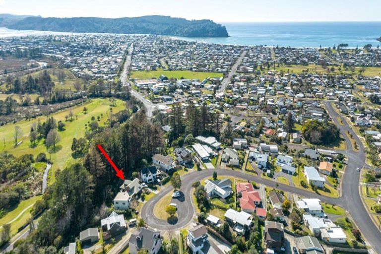 Photo of property in 119 Chevron Crescent, Whangamata, 3620