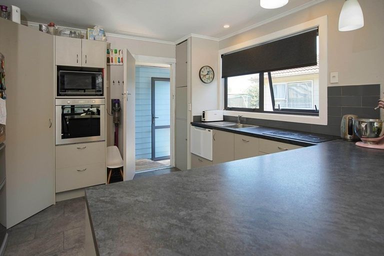 Photo of property in 32 Bledisloe Avenue, Stoke, Nelson, 7011