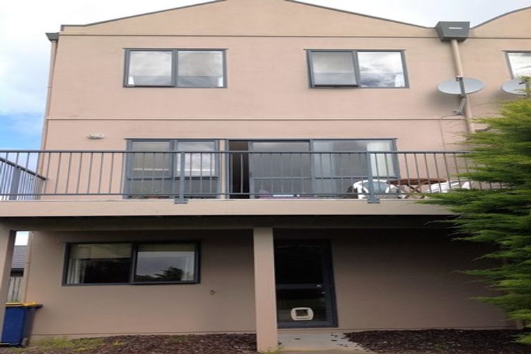 Photo of property in 11/15 Andersons Road, Oteha, Auckland, 0632