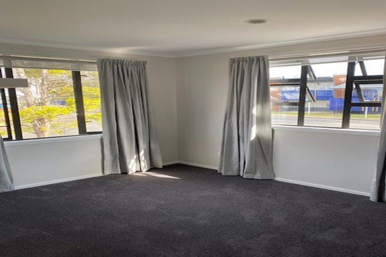 Photo of property in 110b Hillcrest Road, Hillcrest, Hamilton, 3216