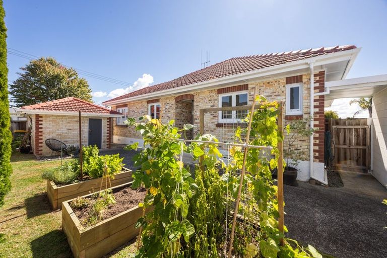 Photo of property in 20 Steele Road, Forest Lake, Hamilton, 3200