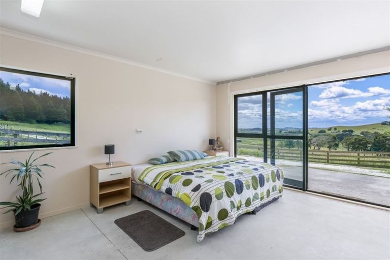 Photo of property in 237 J V Grant Road, Wellsford, 0973