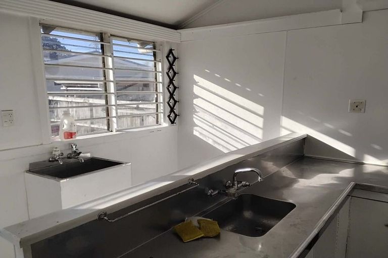 Photo of property in 297b Porchester Road, Takanini, 2112