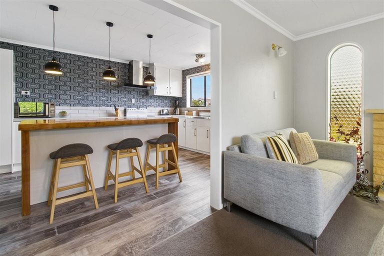 Photo of property in 4 Bond Street, Waimate, 7924