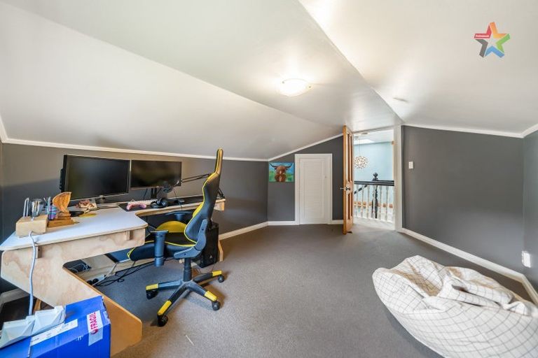 Photo of property in 18 Riddiford Street, Woburn, Lower Hutt, 5011